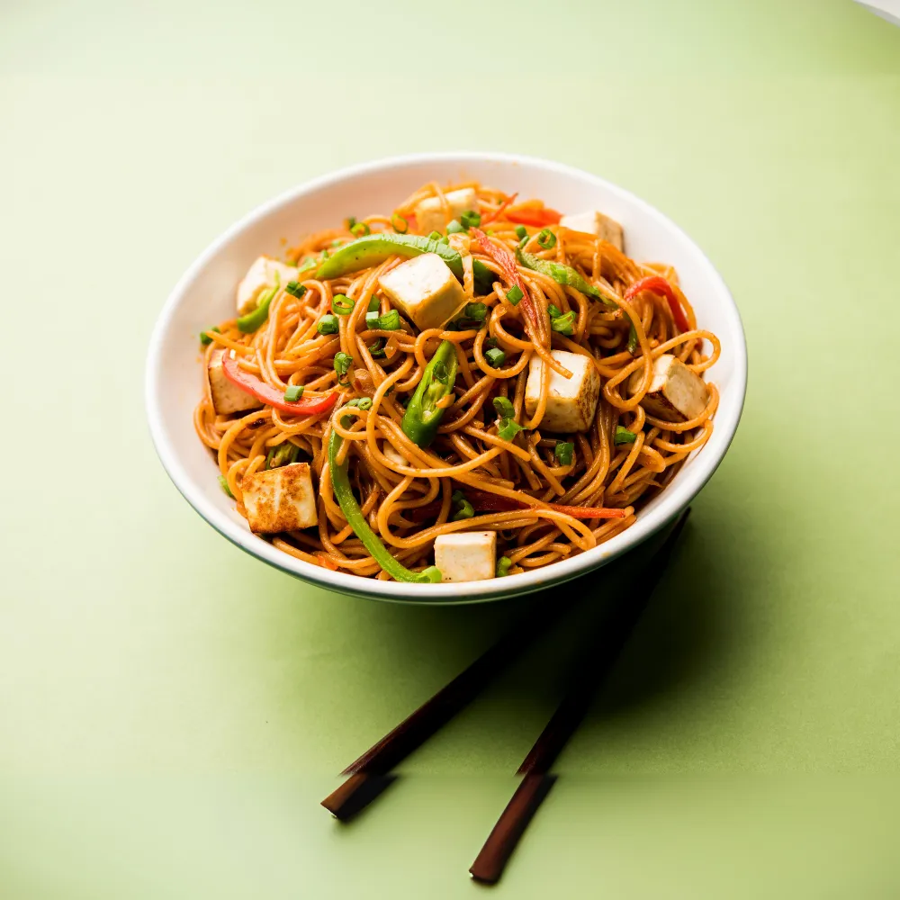 Paneer Noodles Half