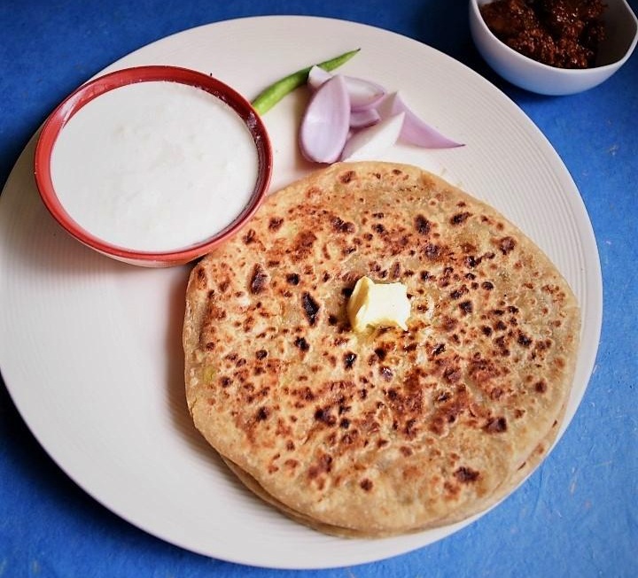 Aloo Pyaj Paratha