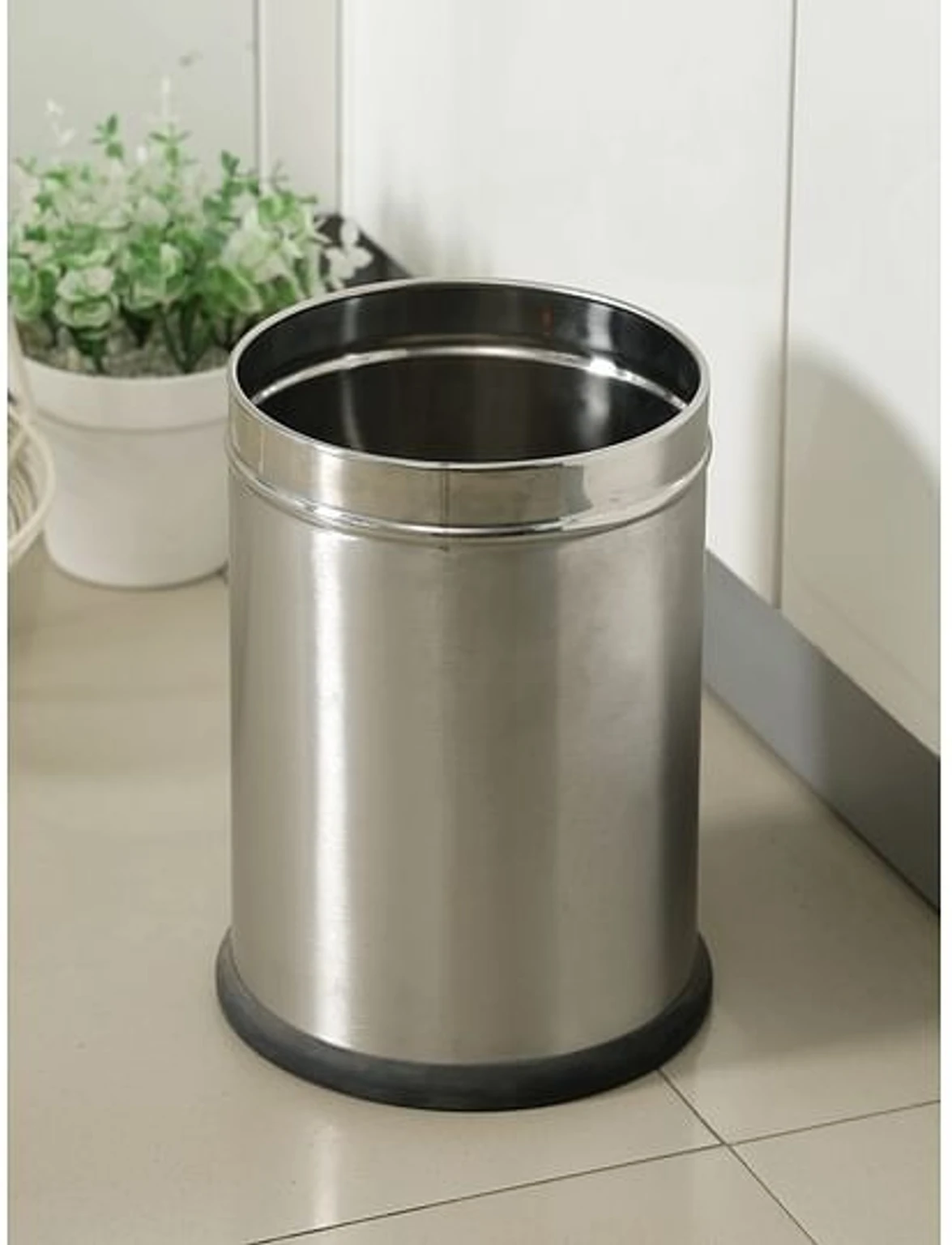 Plain Pot