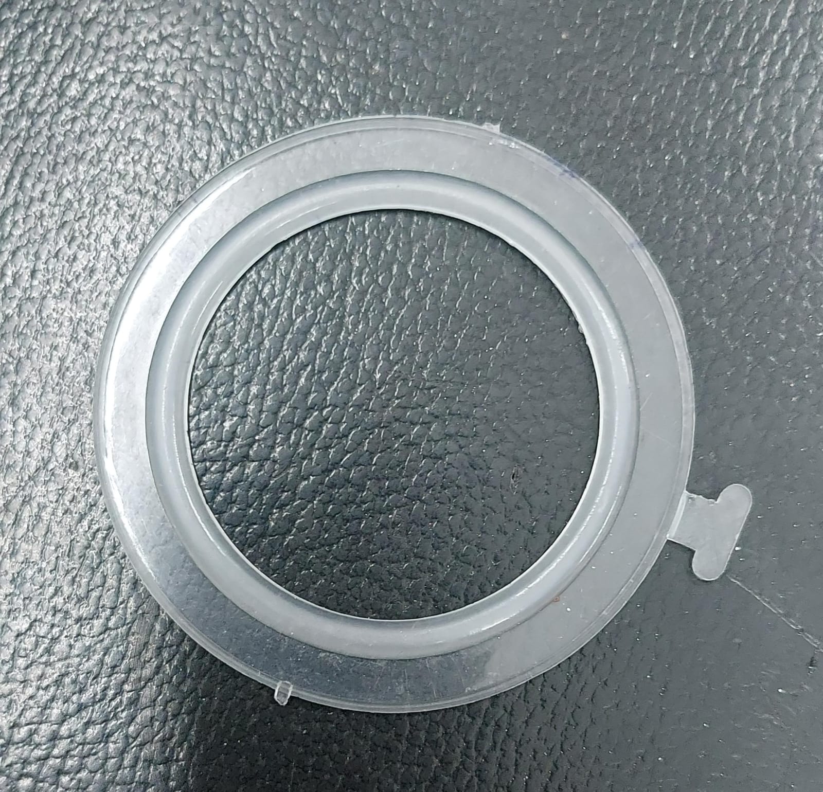 Curtain Eyelet Lock Medium