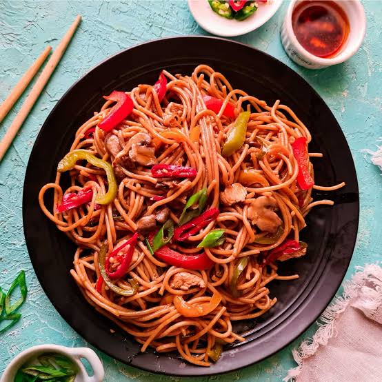 Chicken Chilli Garlic Noodle - Full