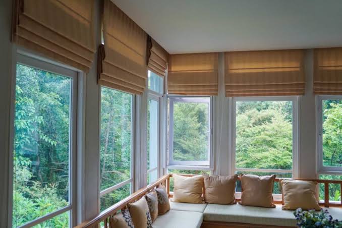 ROMAN BLINDS
