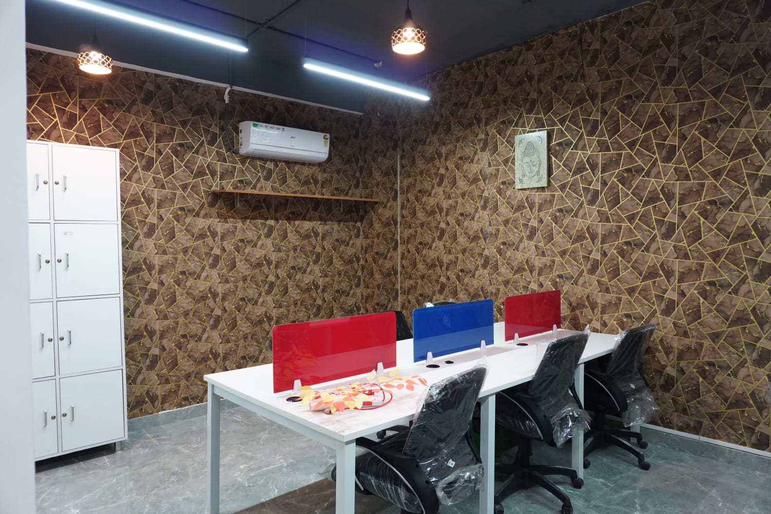 Coworking space in Noida image 2