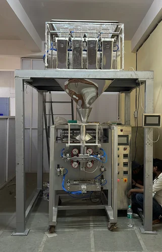 4 Head Automatic Collar Type Pouch Packing Machine image 2