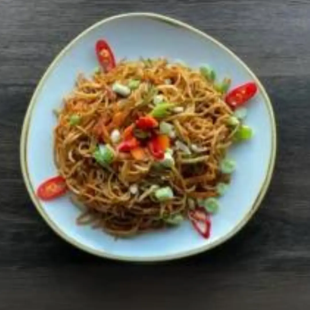 Veg Noodles Half