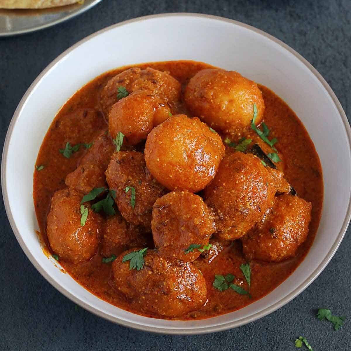 Dum Aloo Full